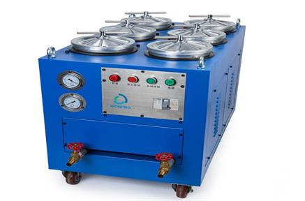 La filtración de aceite hidráulico se utiliza para eliminar el agua y otros contaminantes del equipo.